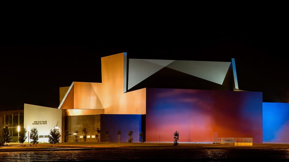 ENG_Irvine Valley College Fine Arts Building